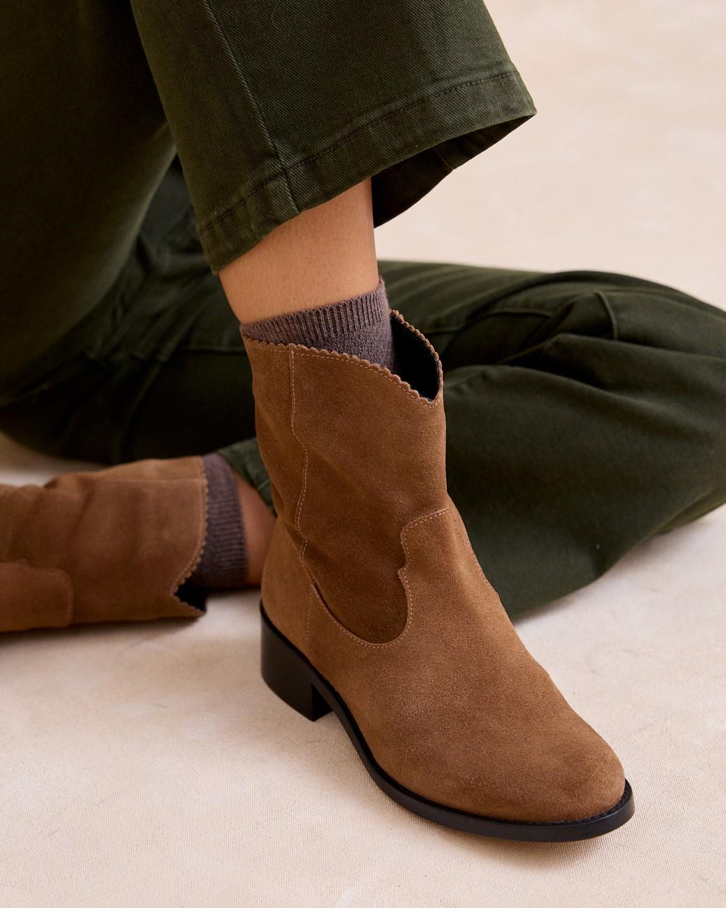 Serrala Wave Ankle Boots