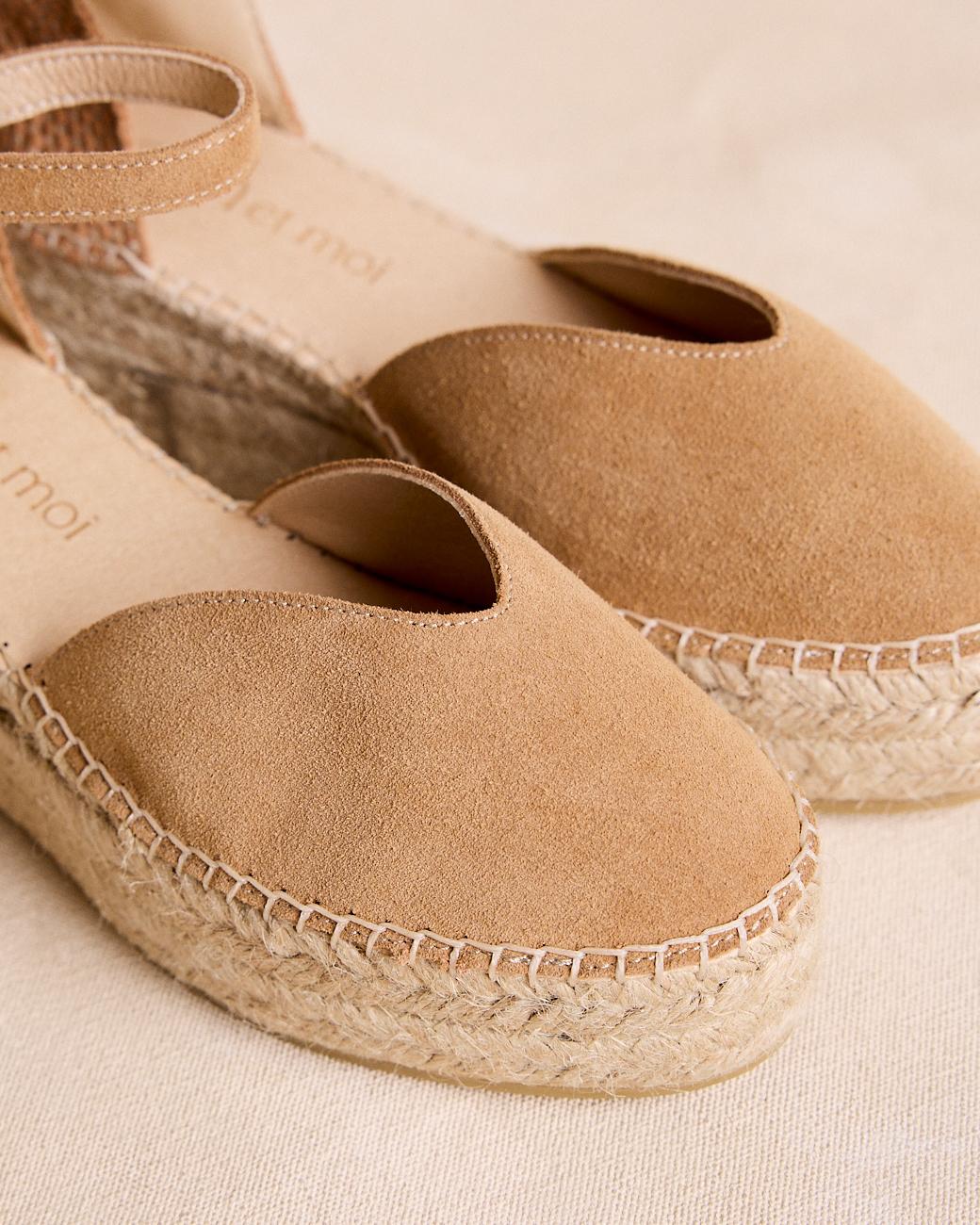 Paola Wedge Espadrille