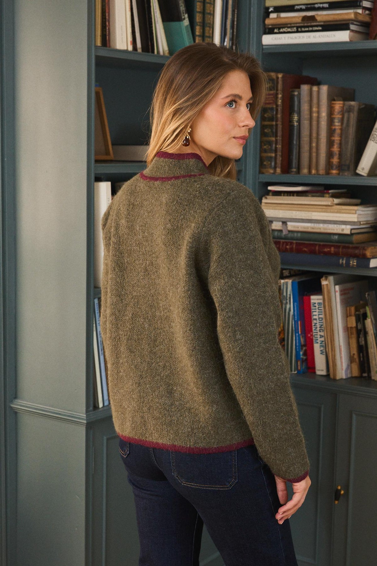 Austrian Jacket Helia