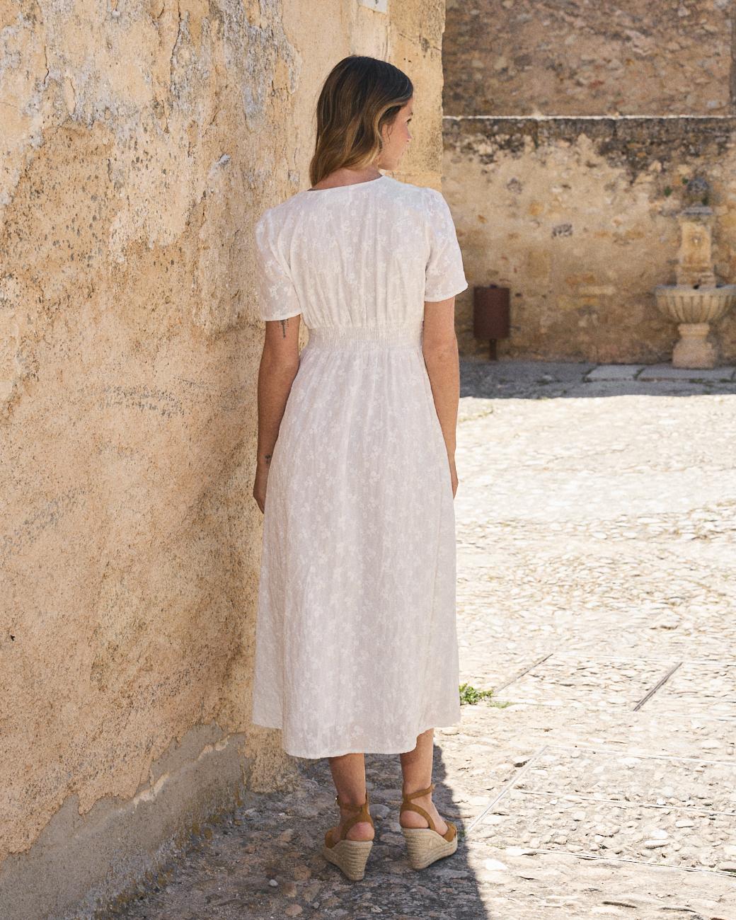 Robe Brodée Alba