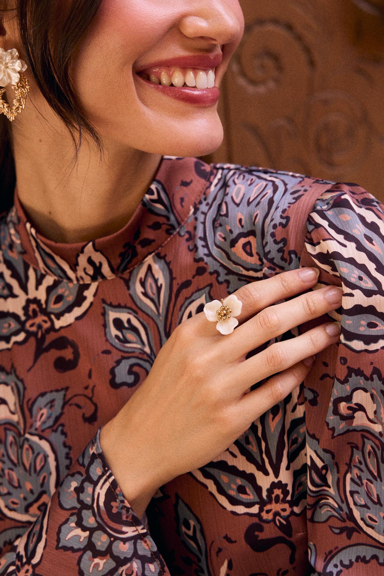 Anillo Flor Sheril