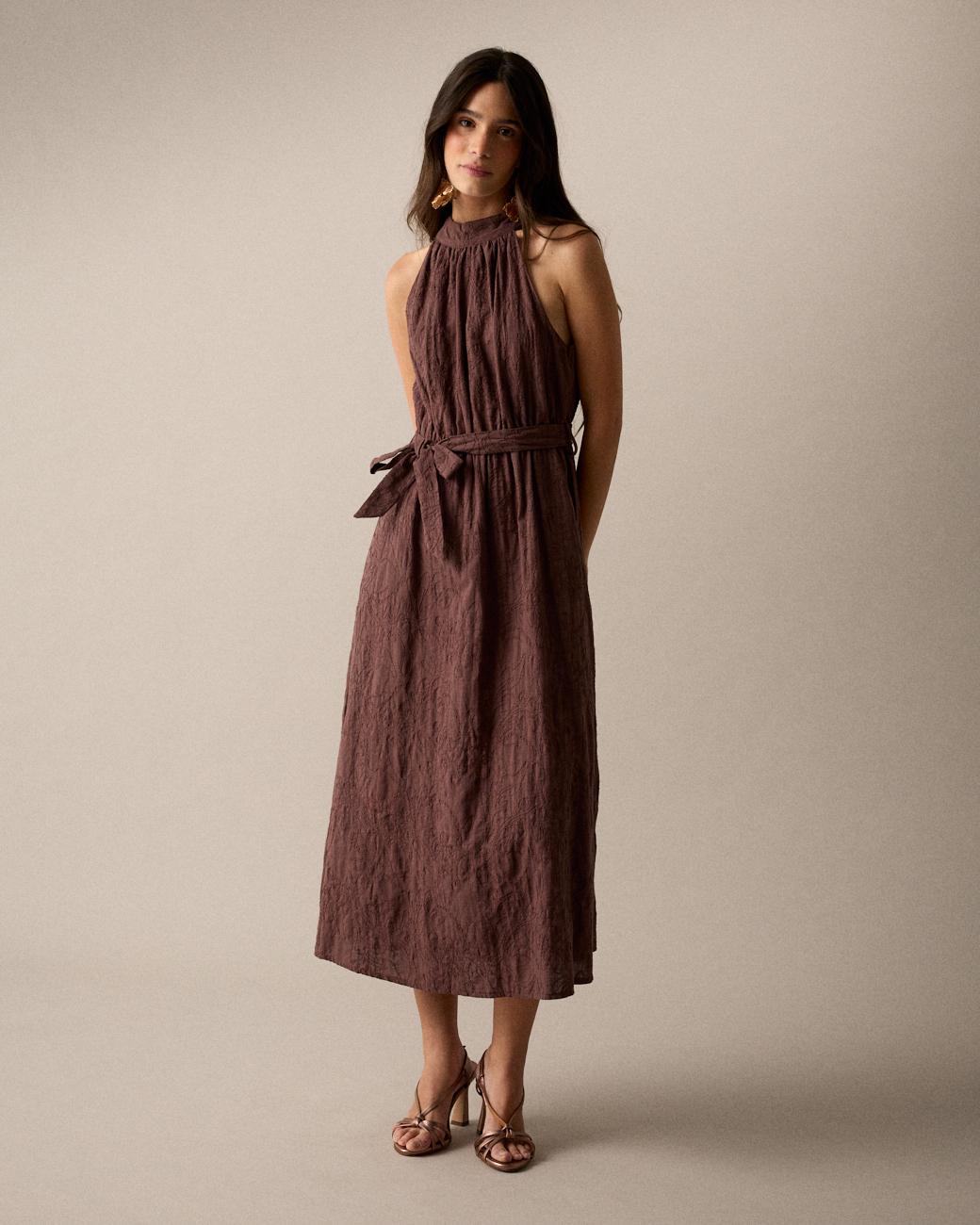 Robe Brodée Col Halter