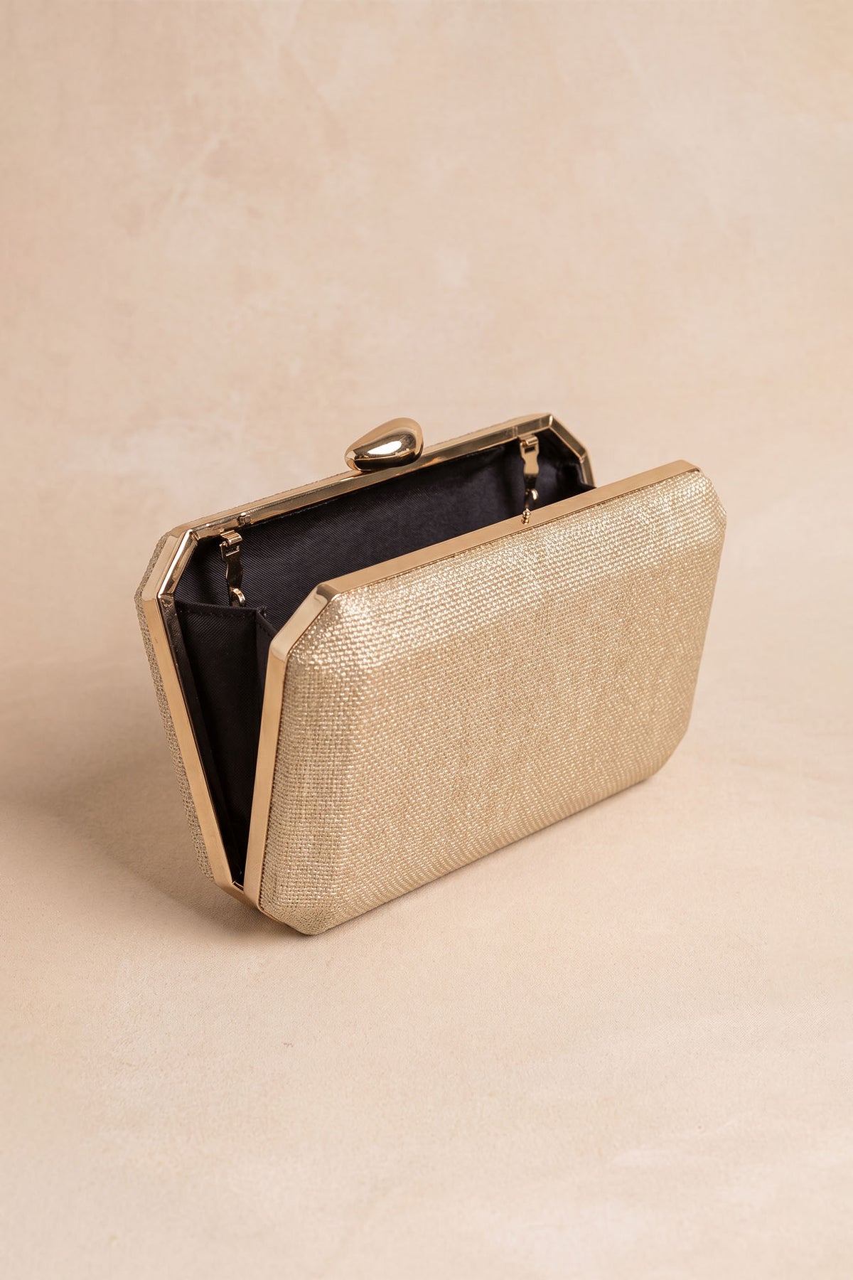 Pochette Auri