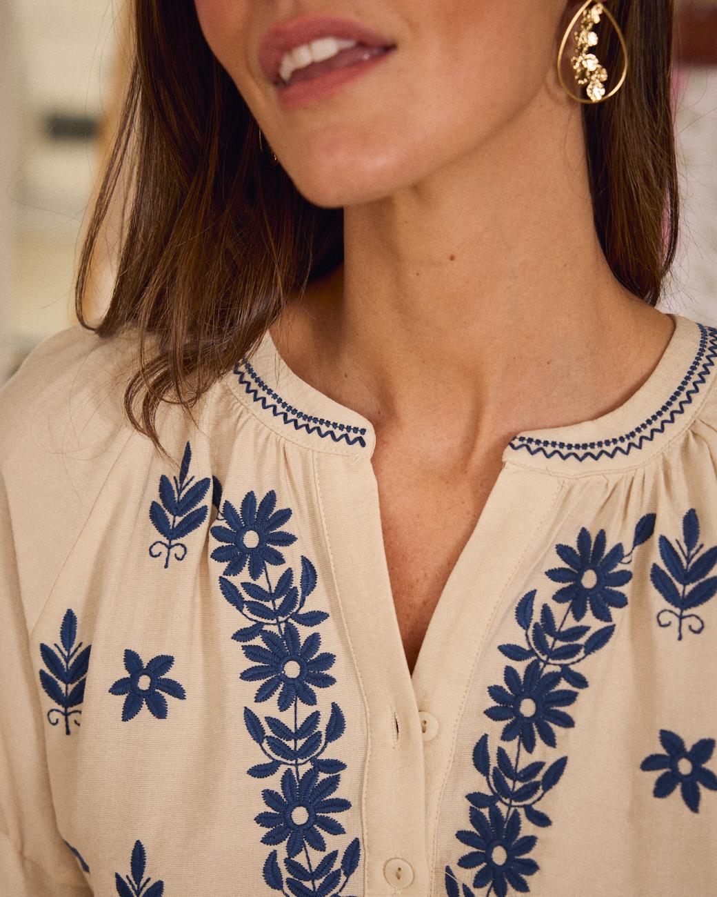 Blouse brodée Alexandra