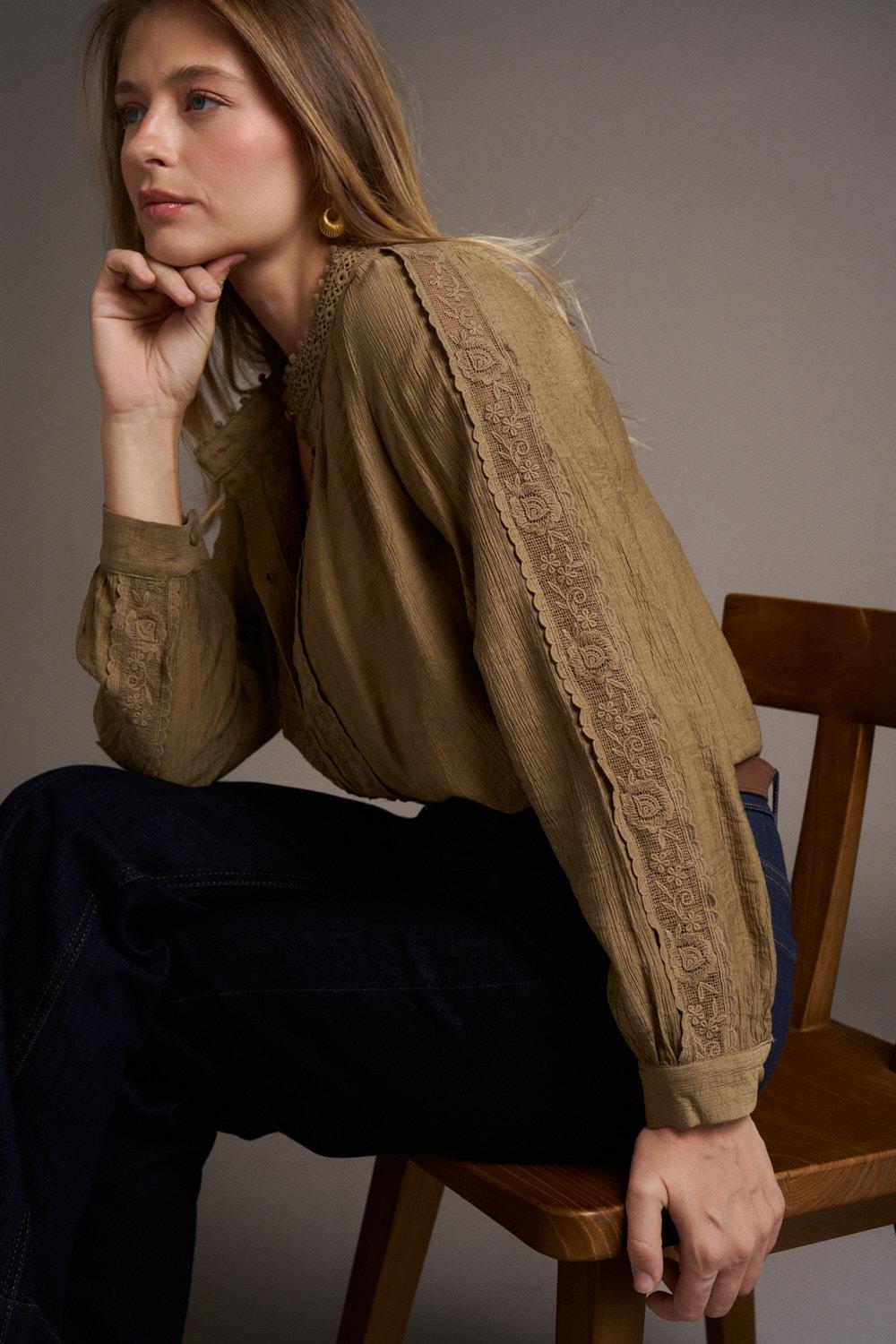 Chemise en dentelle Léonie