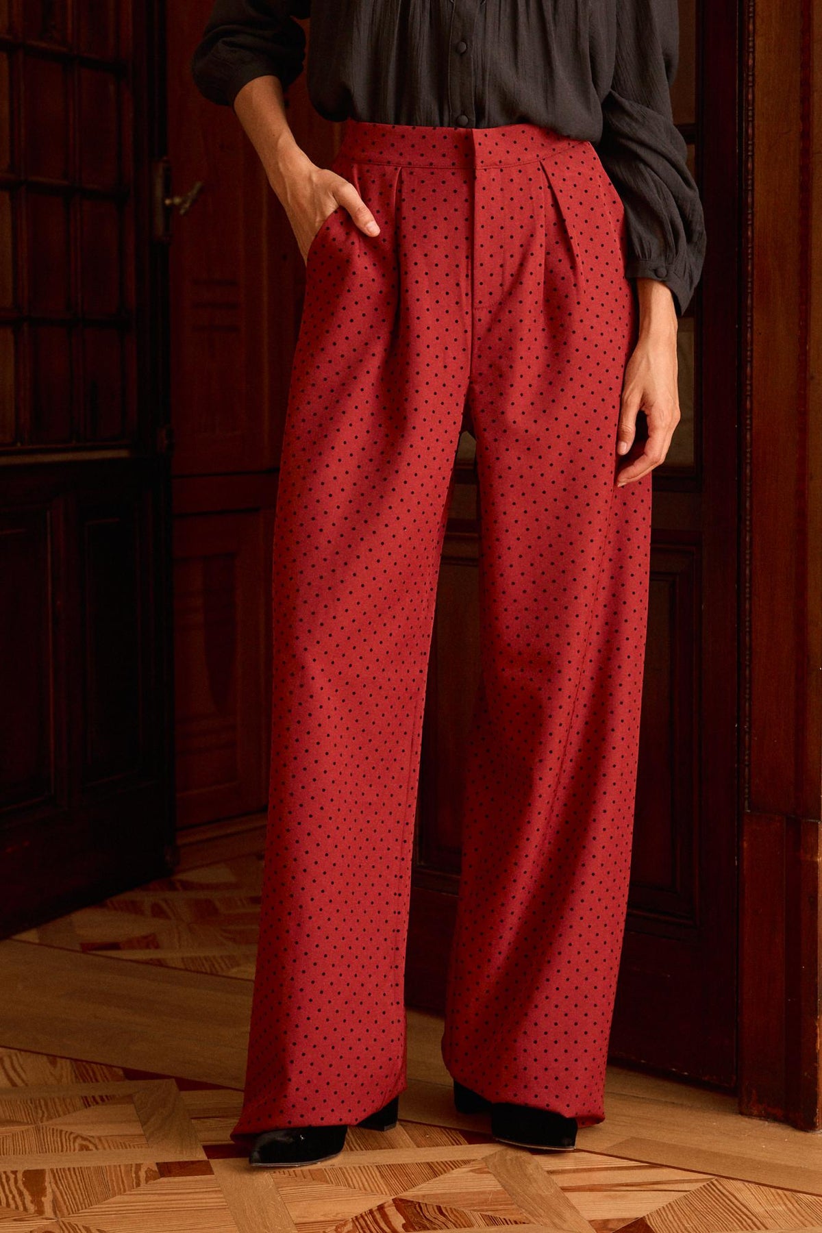 Pantalón burdeos Delphi