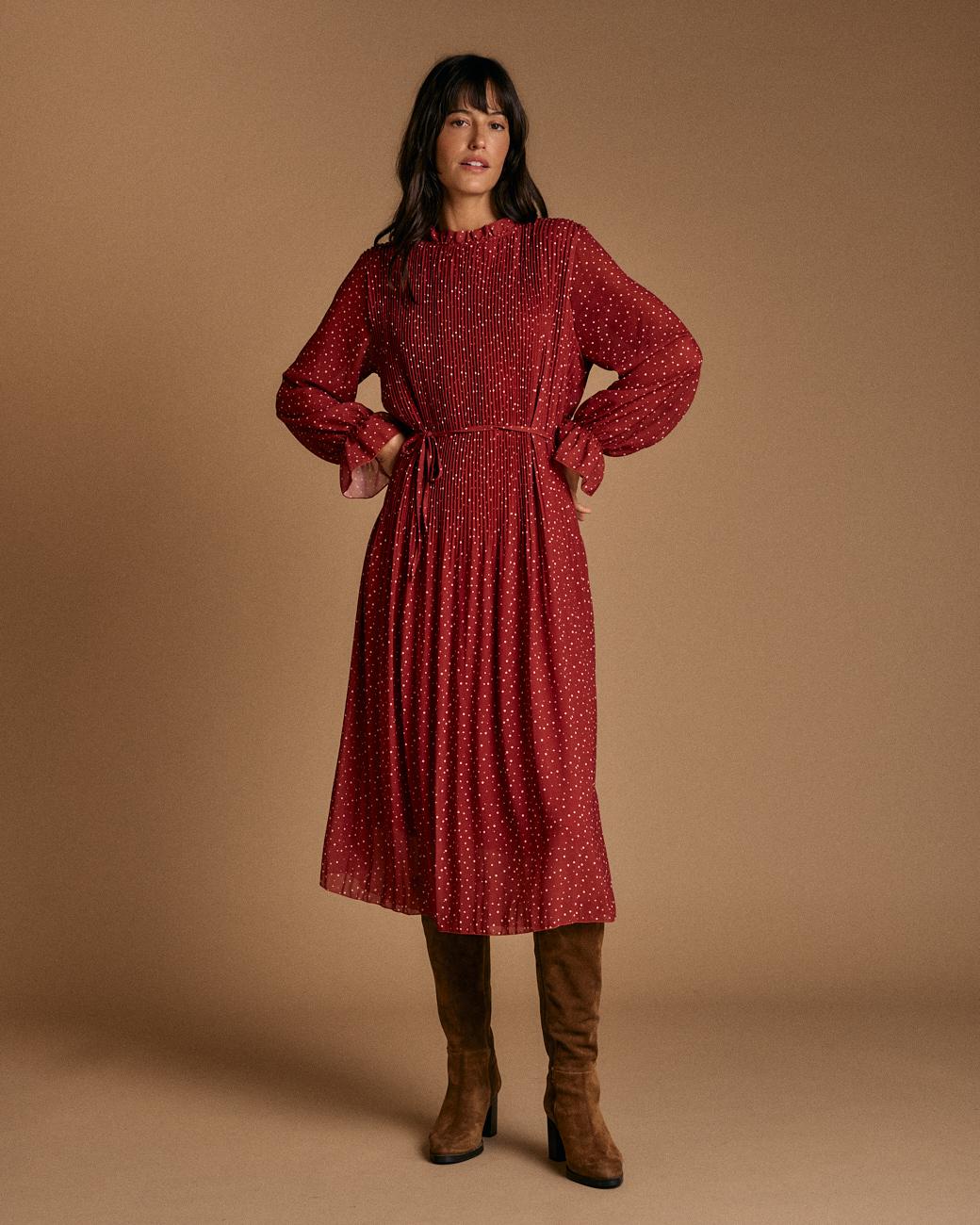 Robe à pois grenat