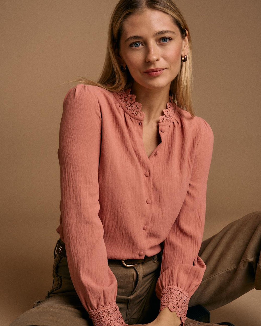 Chemise col brodé Luzma
