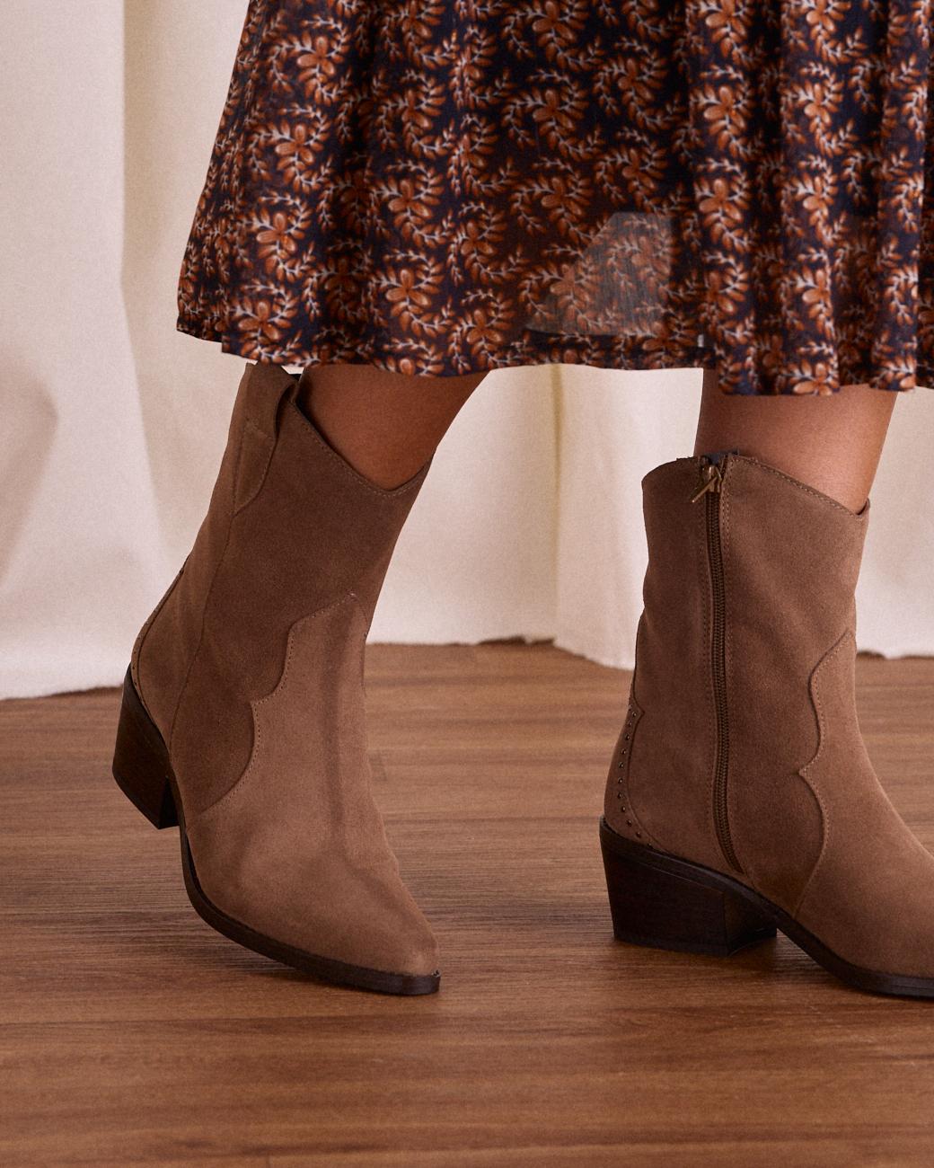 Botines Tachuelas Donata