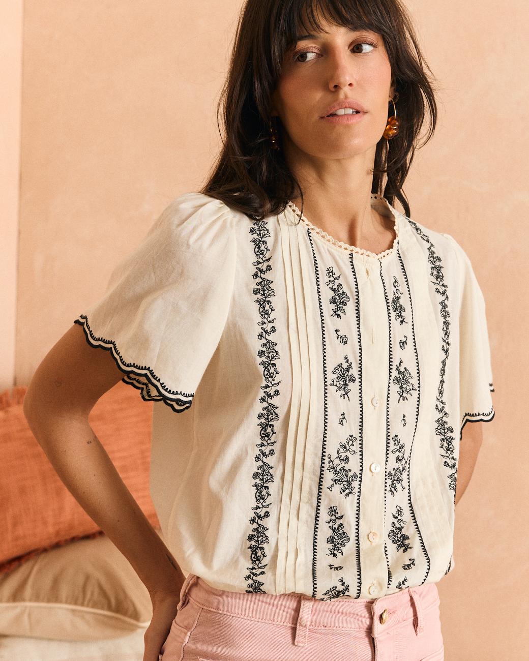 Chemise brodée Rubina