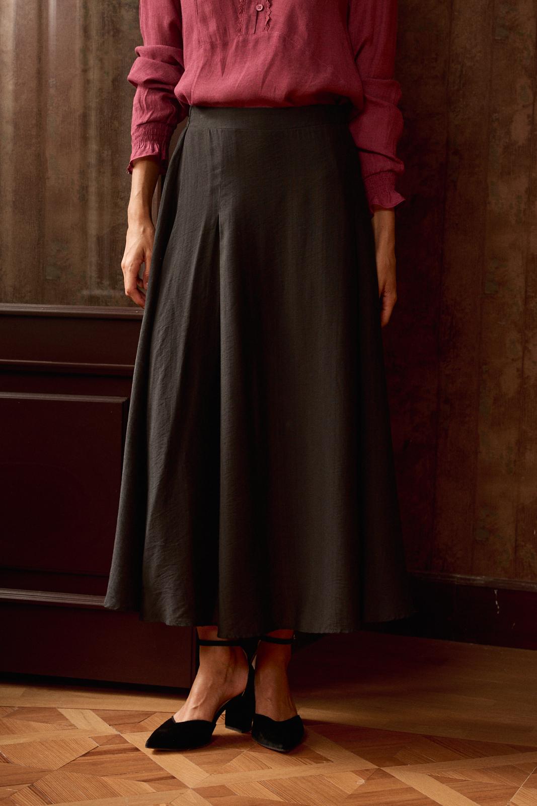 Dania Black Skirt