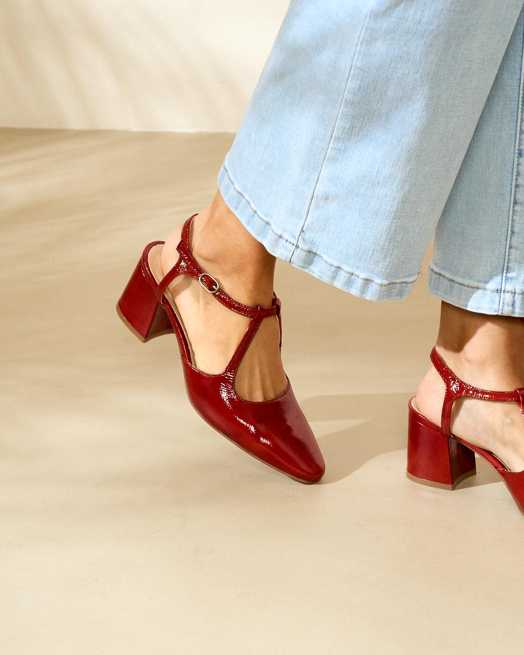 Nia Medium Heel Shoe