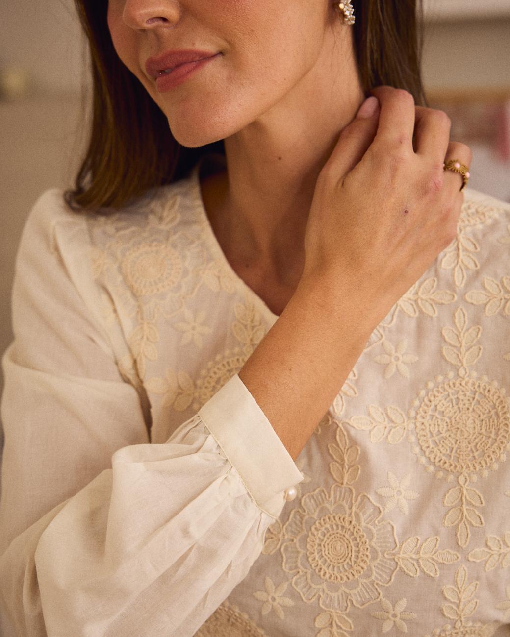 Blusa Bordados Mireia