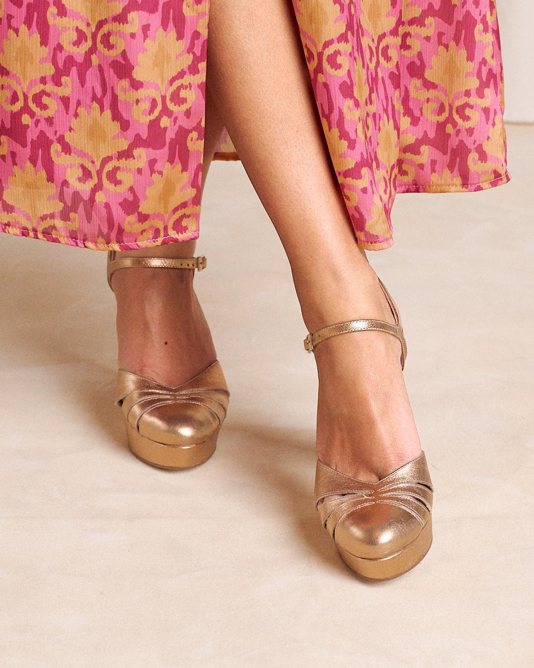 Estela Cross Shoes