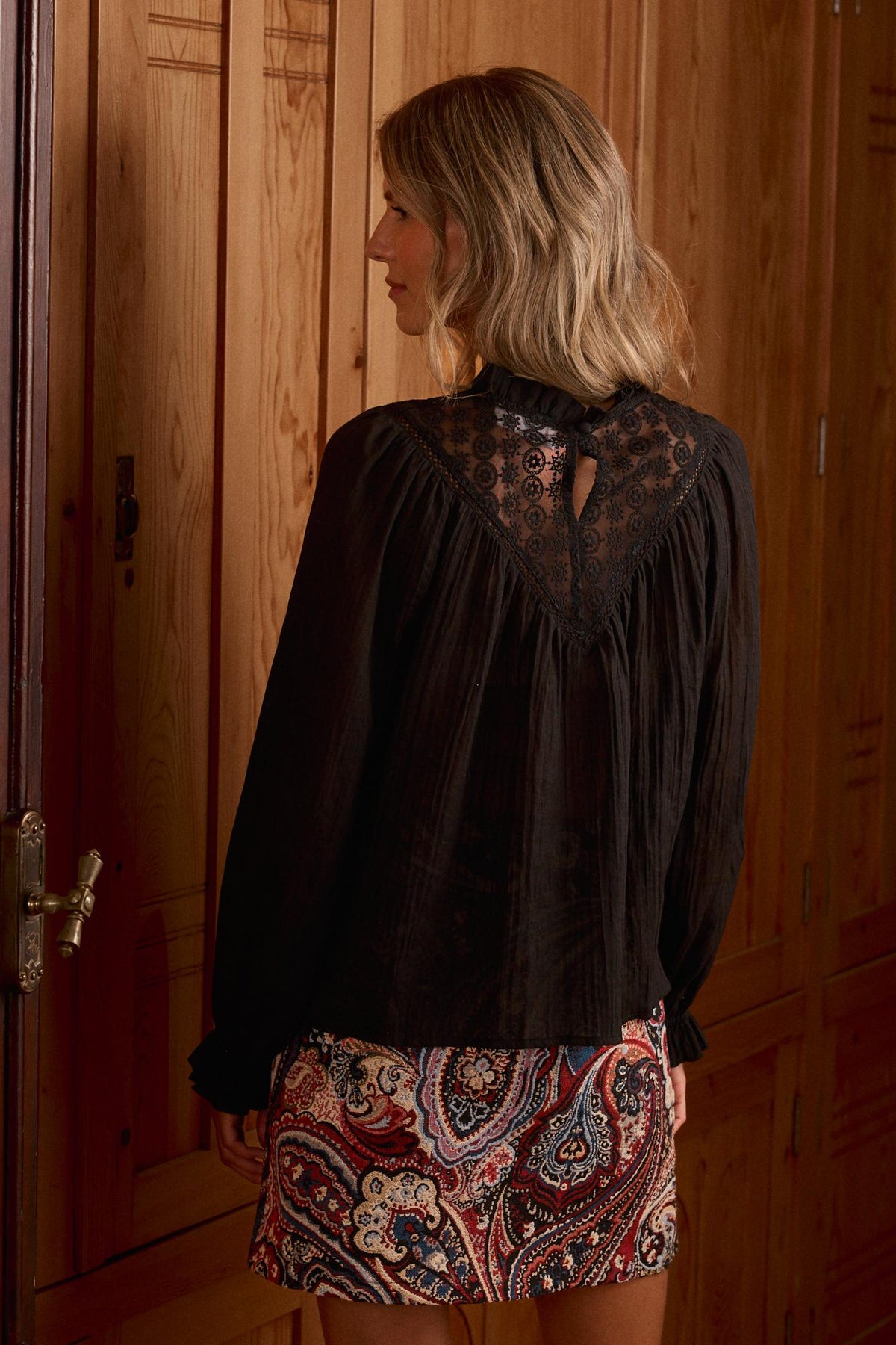 Blusa Cuello Encaje Paola