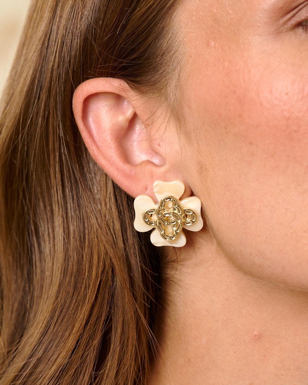 Roxy Pearl Flower Earring