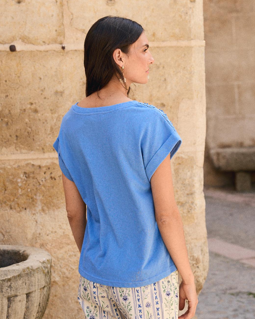 Thread Detail T-shirt