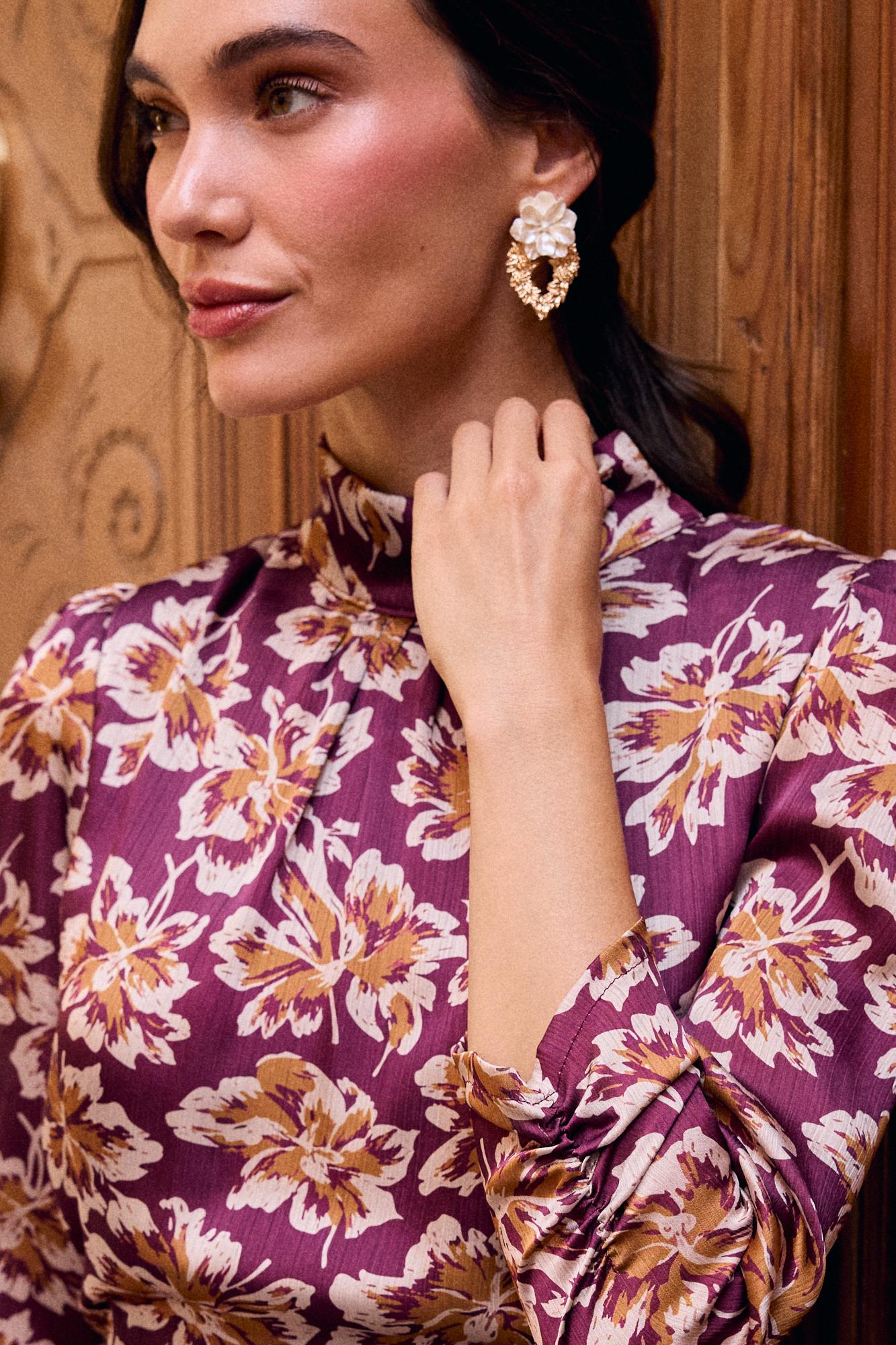 Yudi Flower Earrings