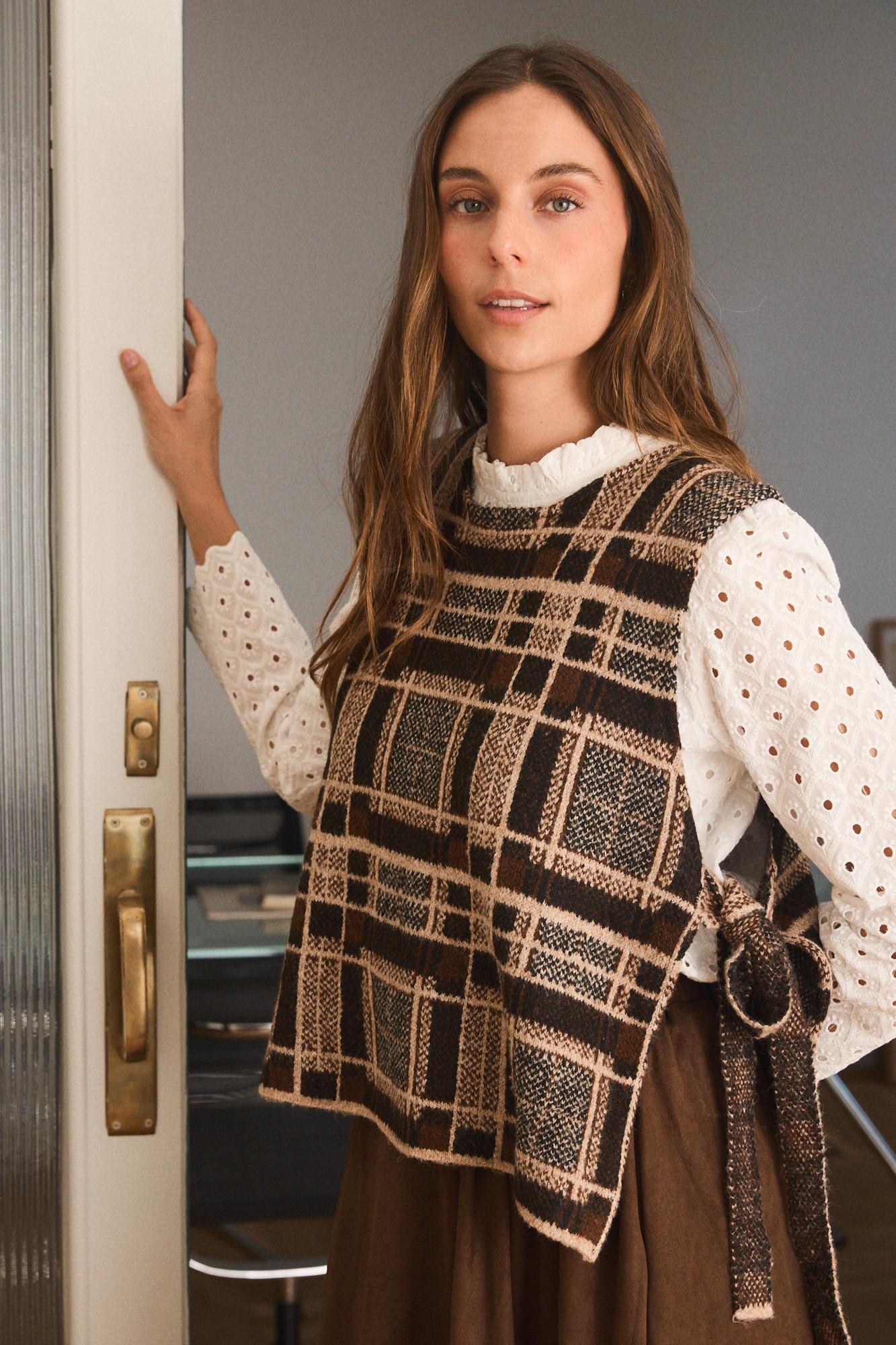 Aiko Check print Vest
