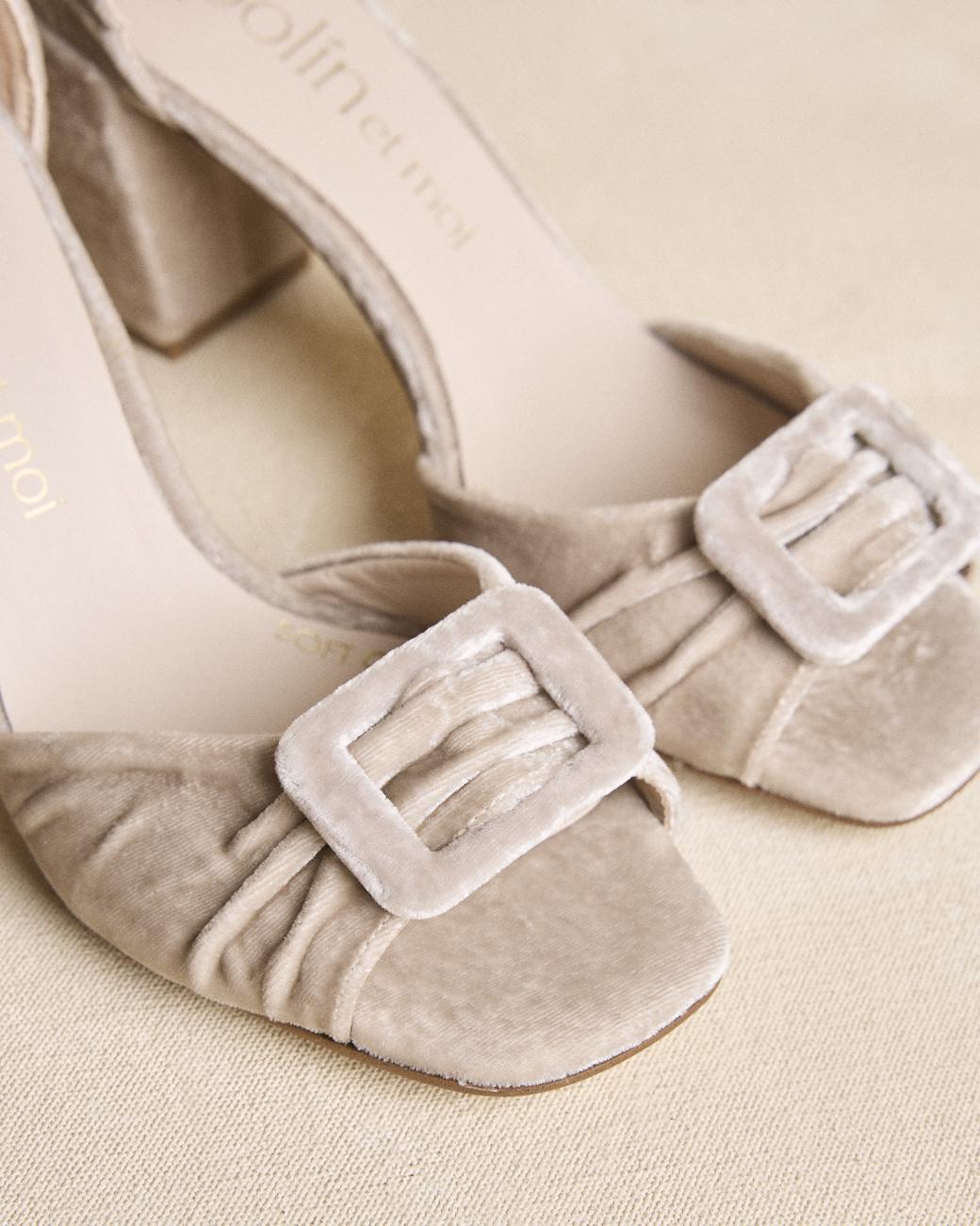Lina Heel Sandal