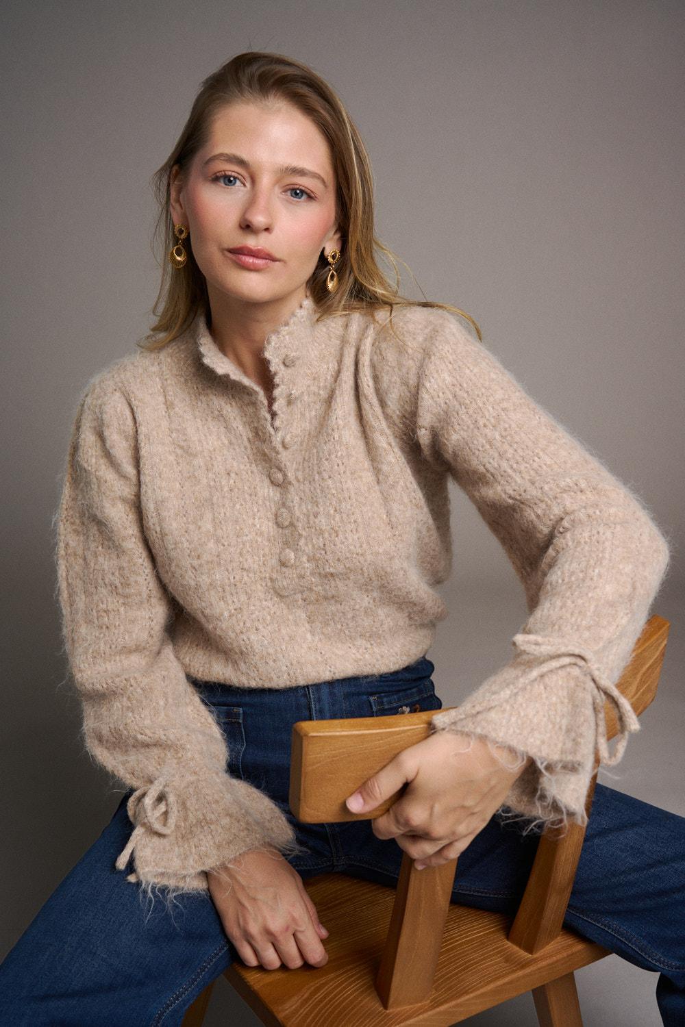 Laura Knot cardigan