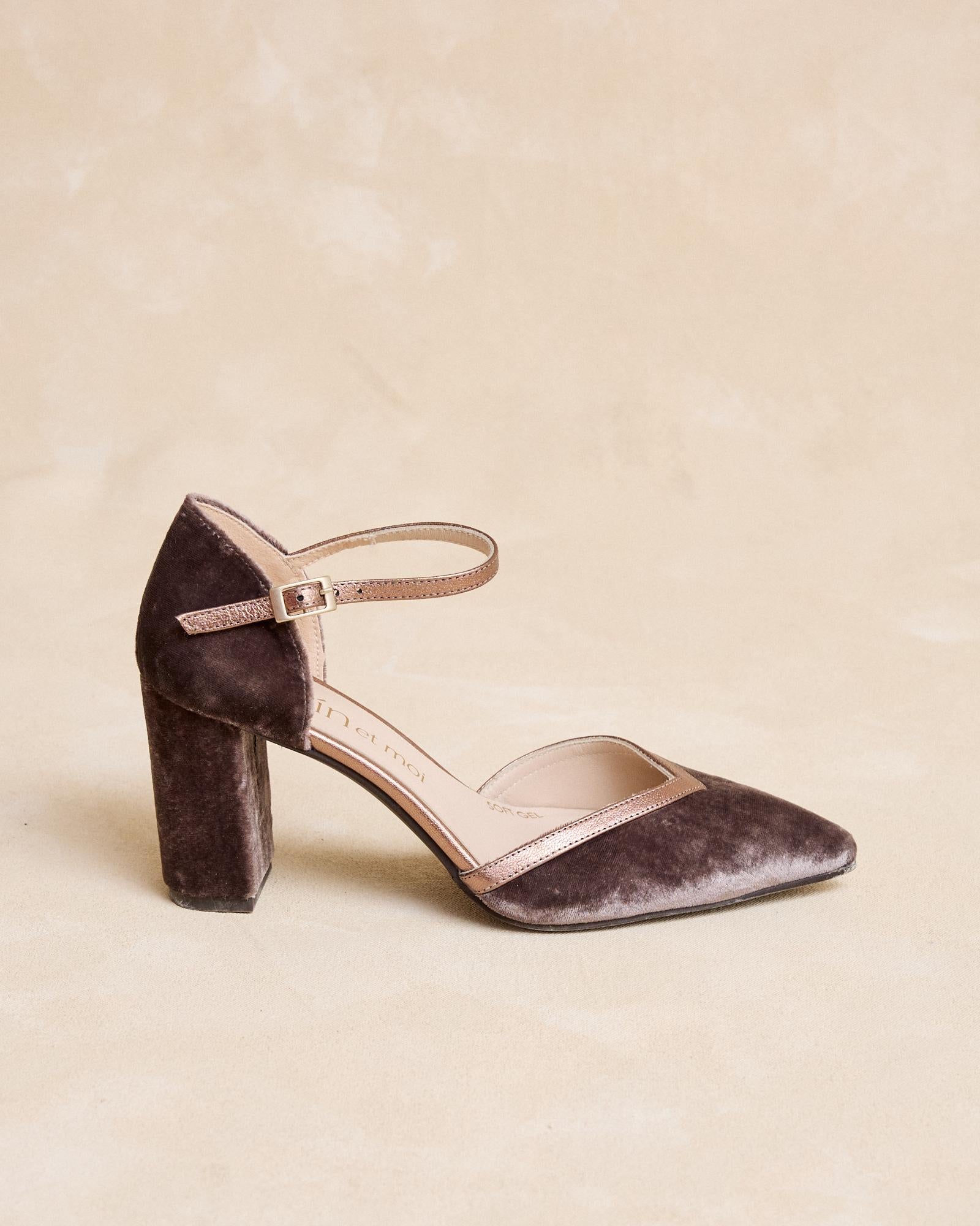 Loina Heeled Shoe