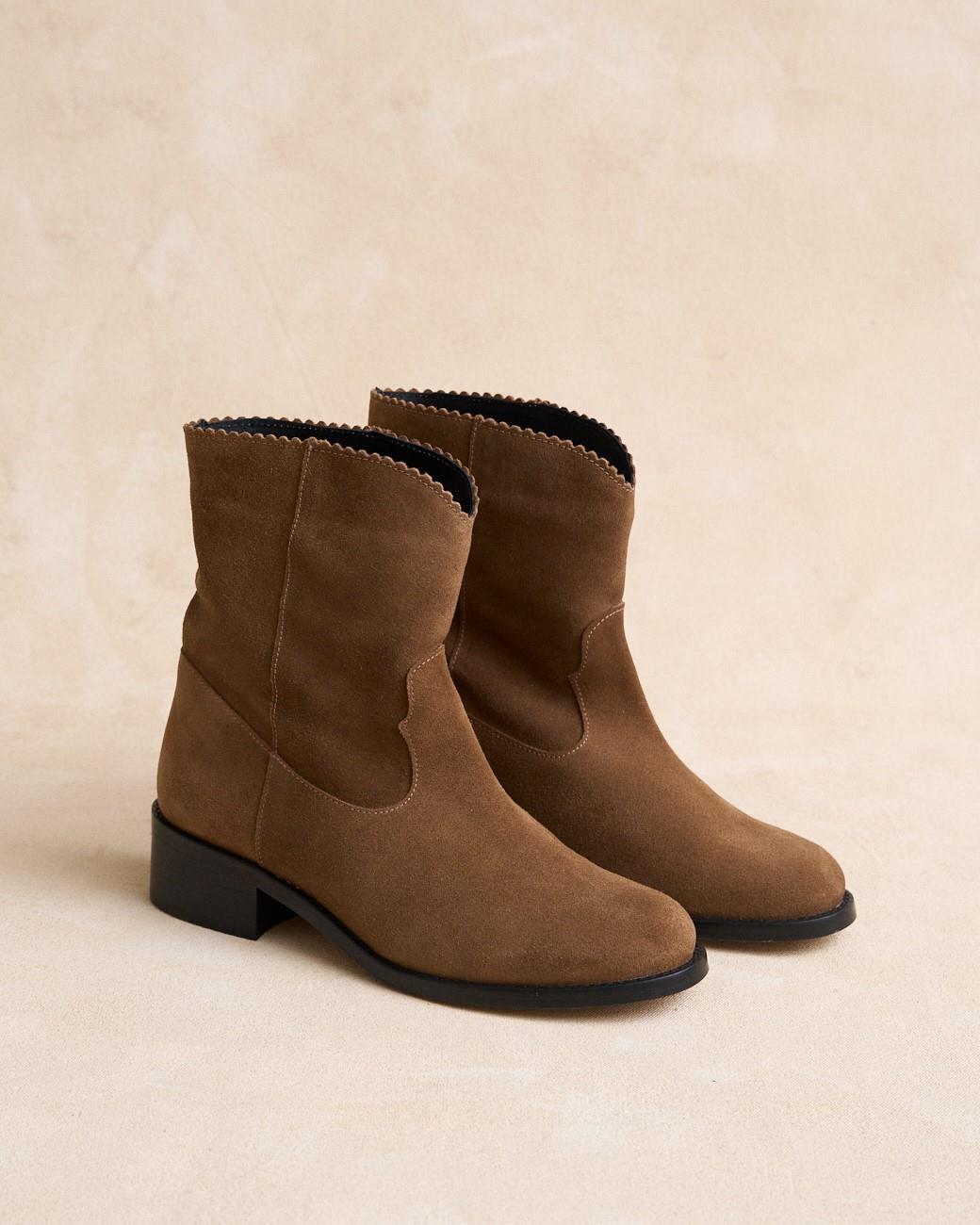 Serrala Wave Ankle Boots