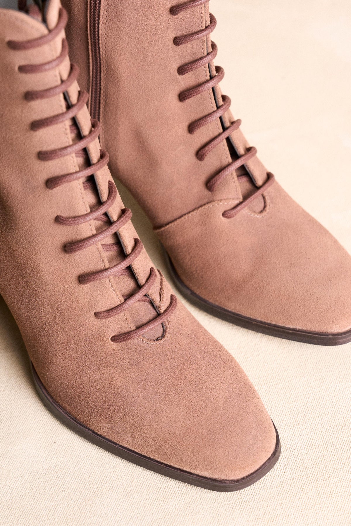 Botines Acordonados Lutina