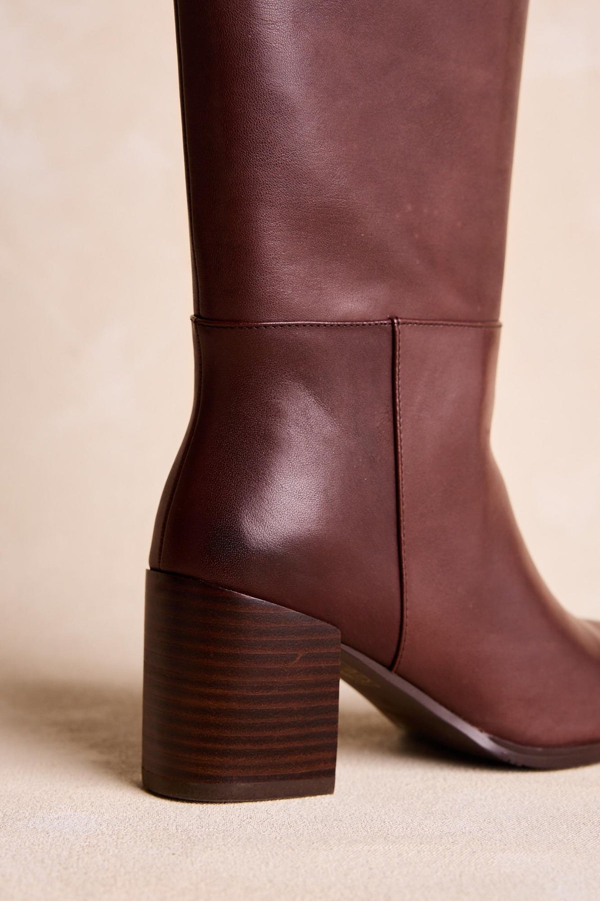 Bota Alta Valeria