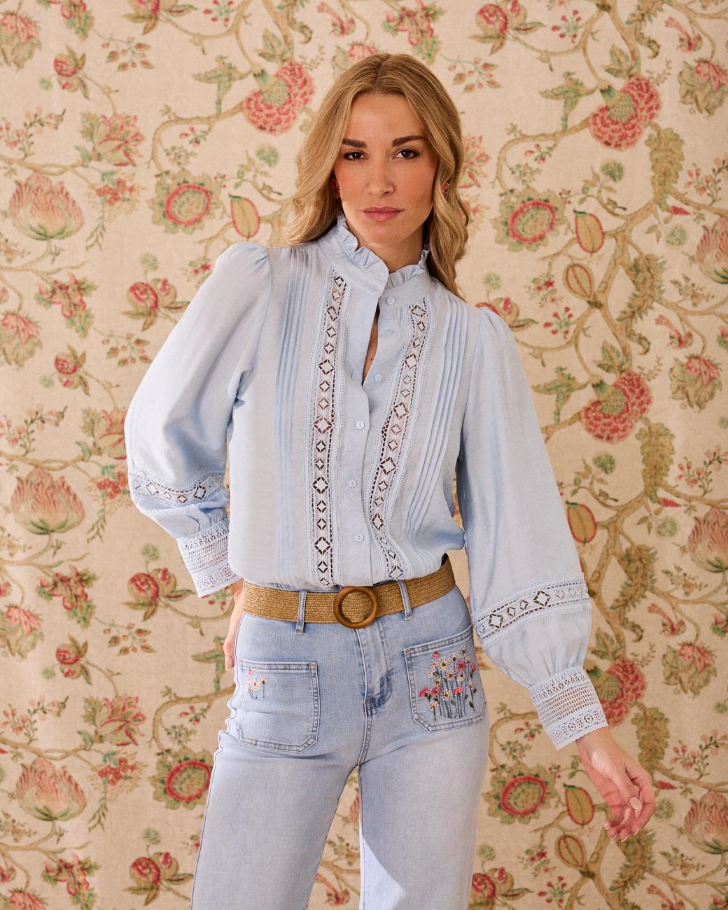 Ivonne Collar Shirt