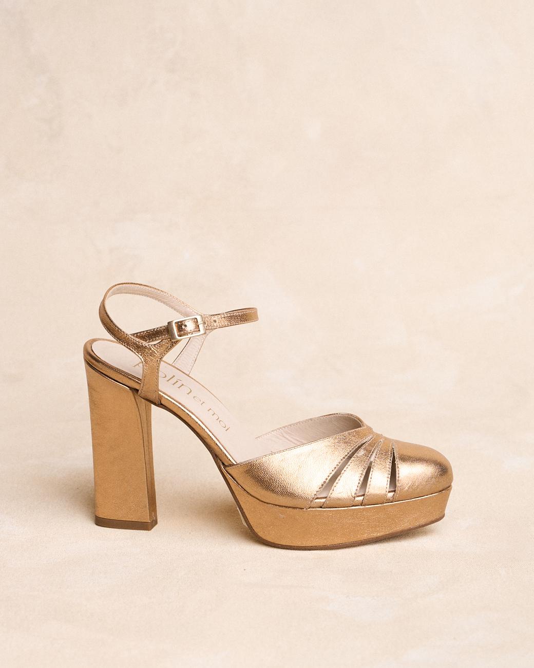 Estela Cross Shoes