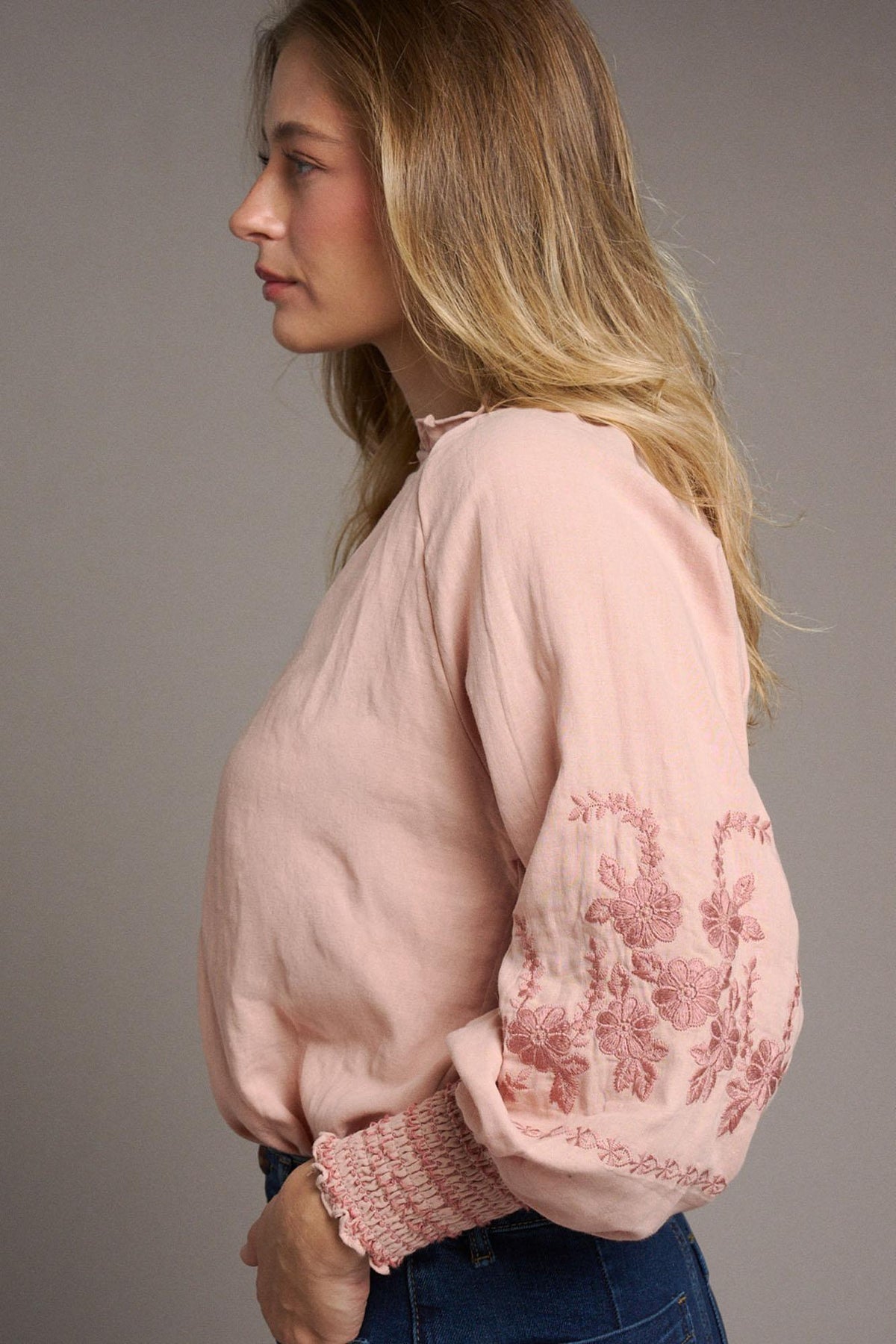 Blusa Bordada Ava