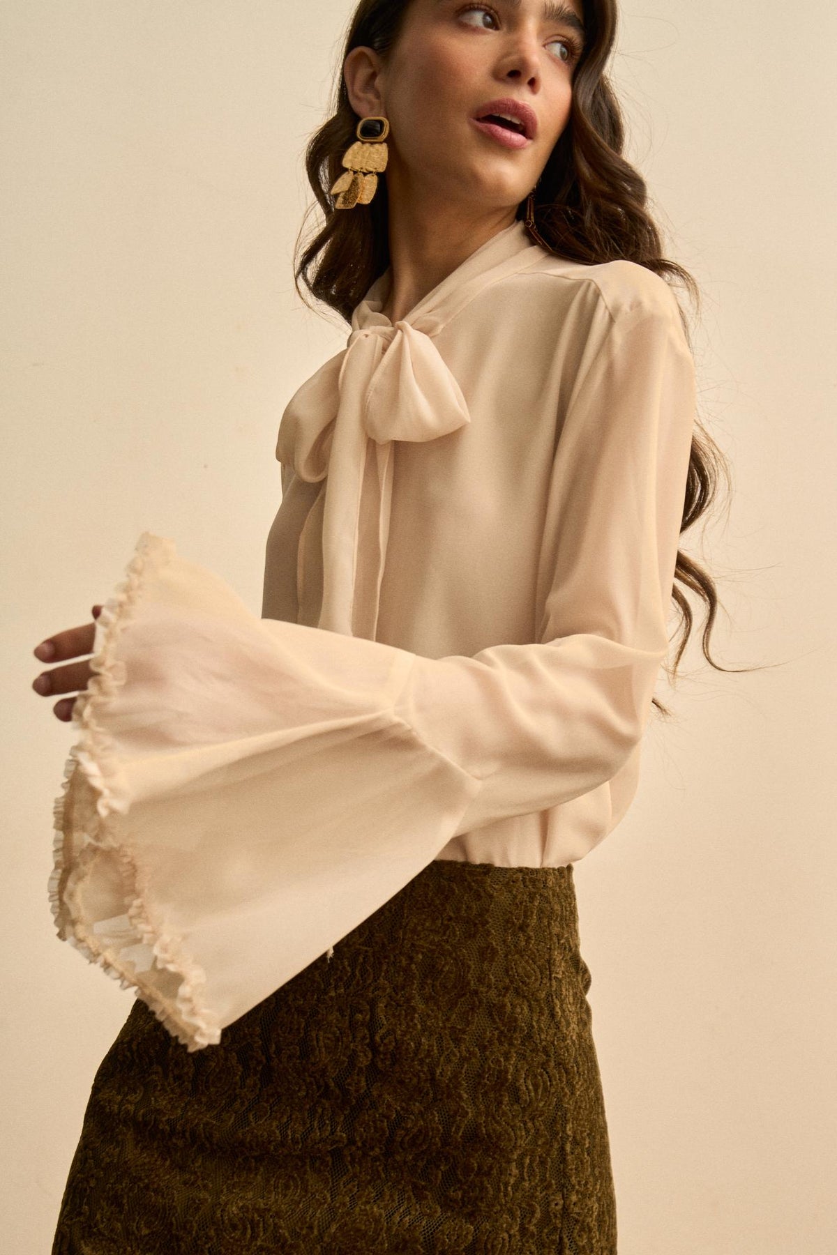 Séraphine Knot Blouse