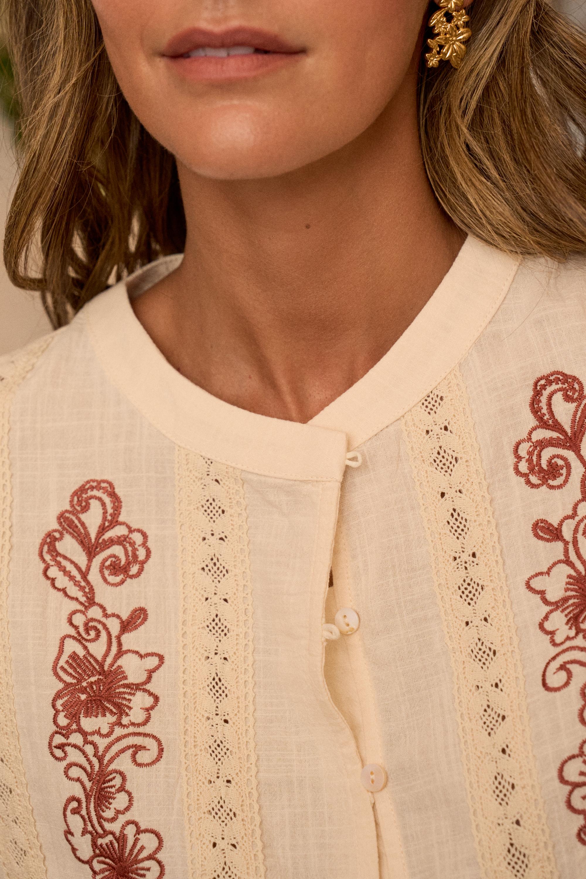 Blusa Bordado Melisenda