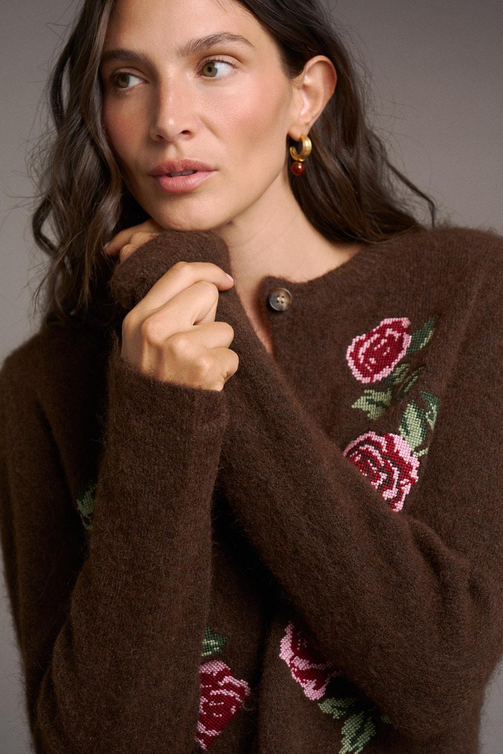 Rebeca Flores Cassandra